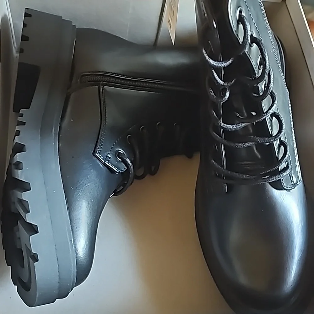 A NEW DAY Bridget Combat Boots - Picture 7 of 8